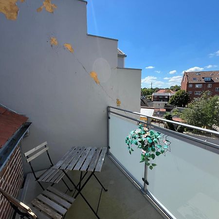 Central Lejlighed I Odense C Apartment Bagian luar foto