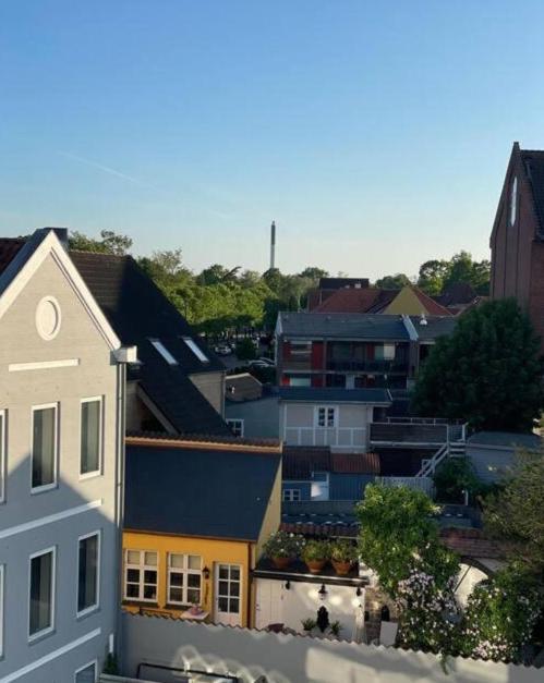 Central Lejlighed I Odense C Apartment Bagian luar foto